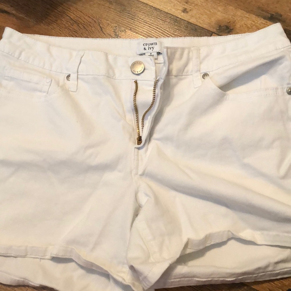 Crown & Ivy Size 8 Shorts